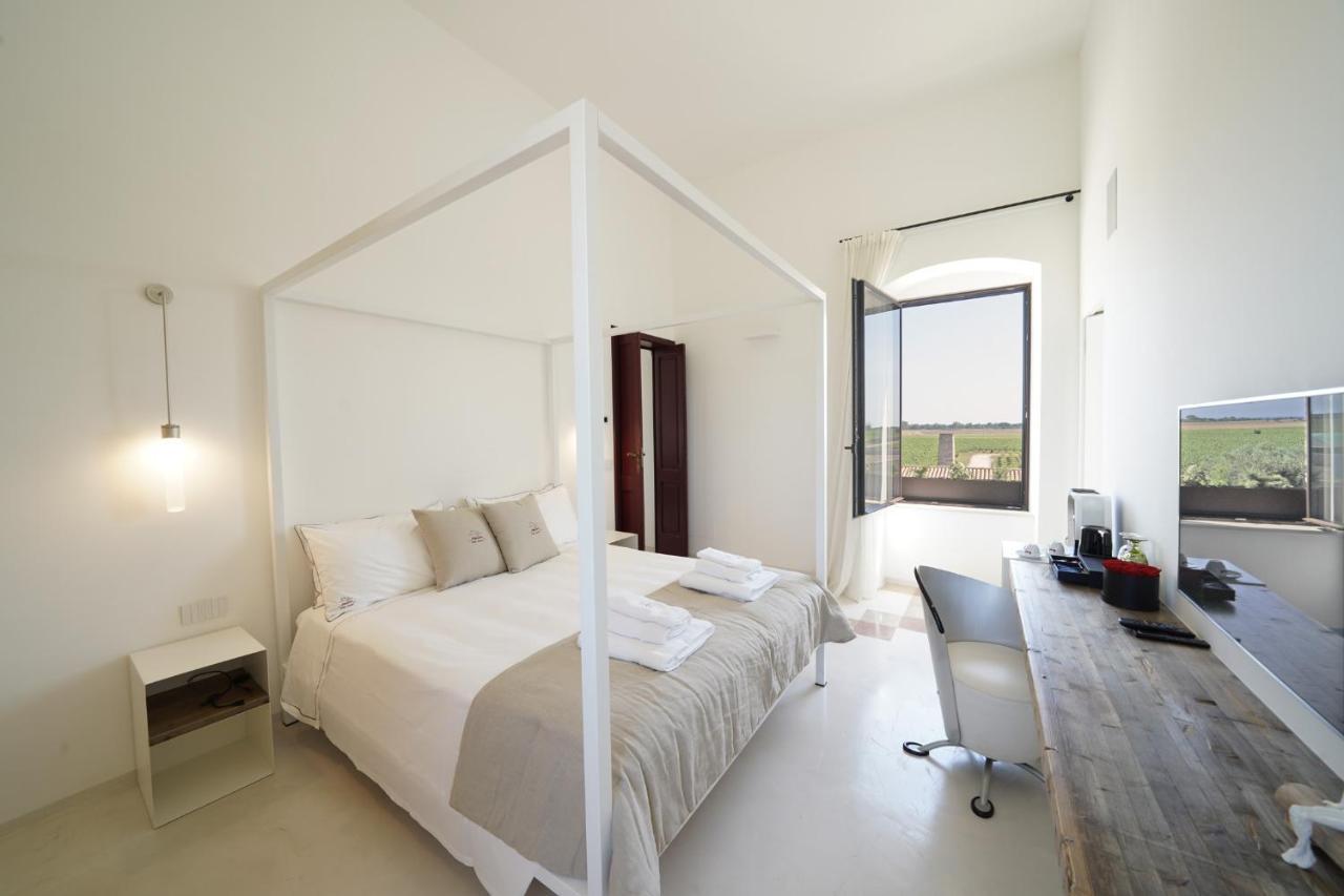 Emera Wine Resort By Raro Villas Lizzano (Apulia) Exterior foto