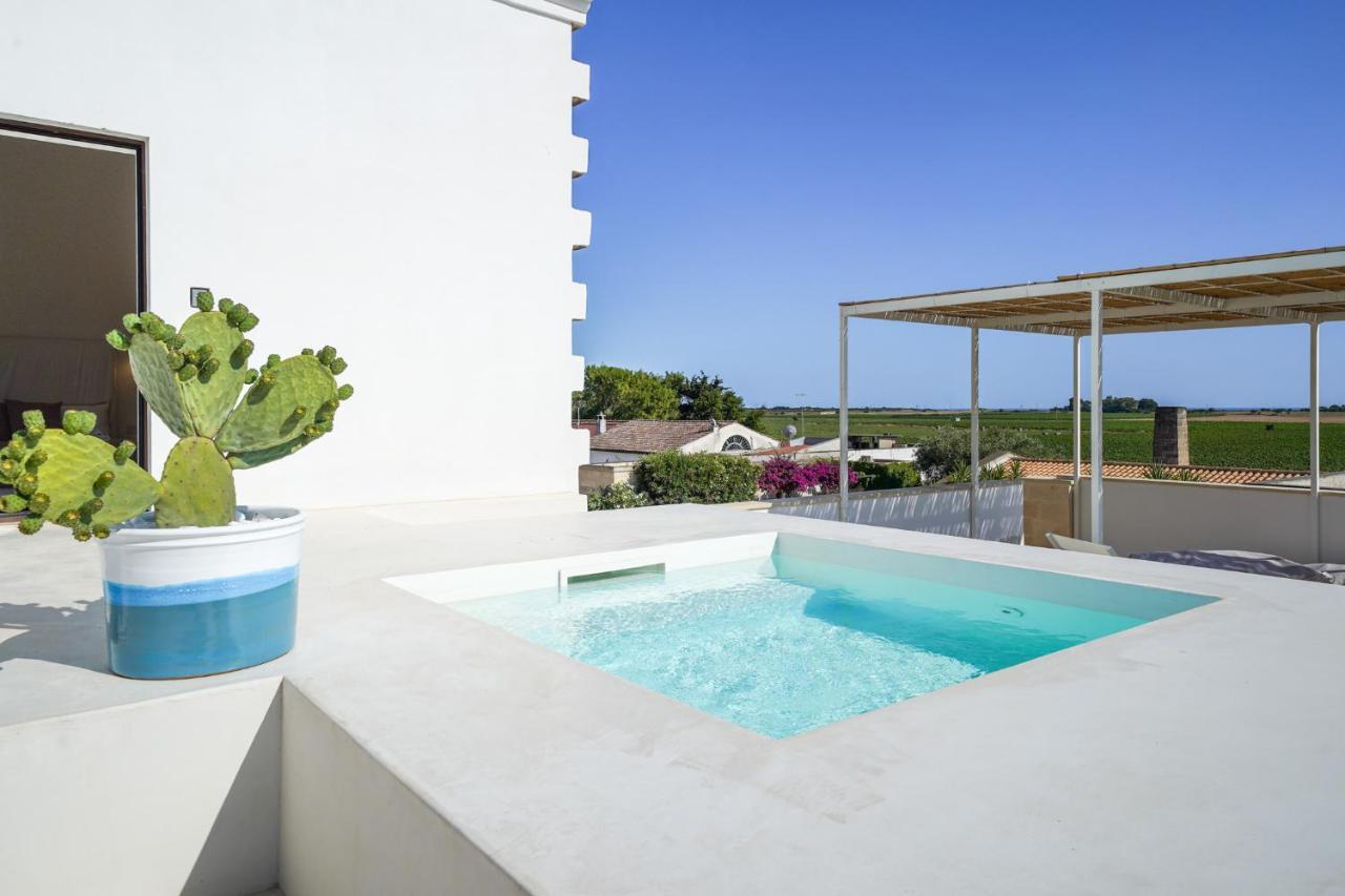 Emera Wine Resort By Raro Villas Lizzano (Apulia) Exterior foto