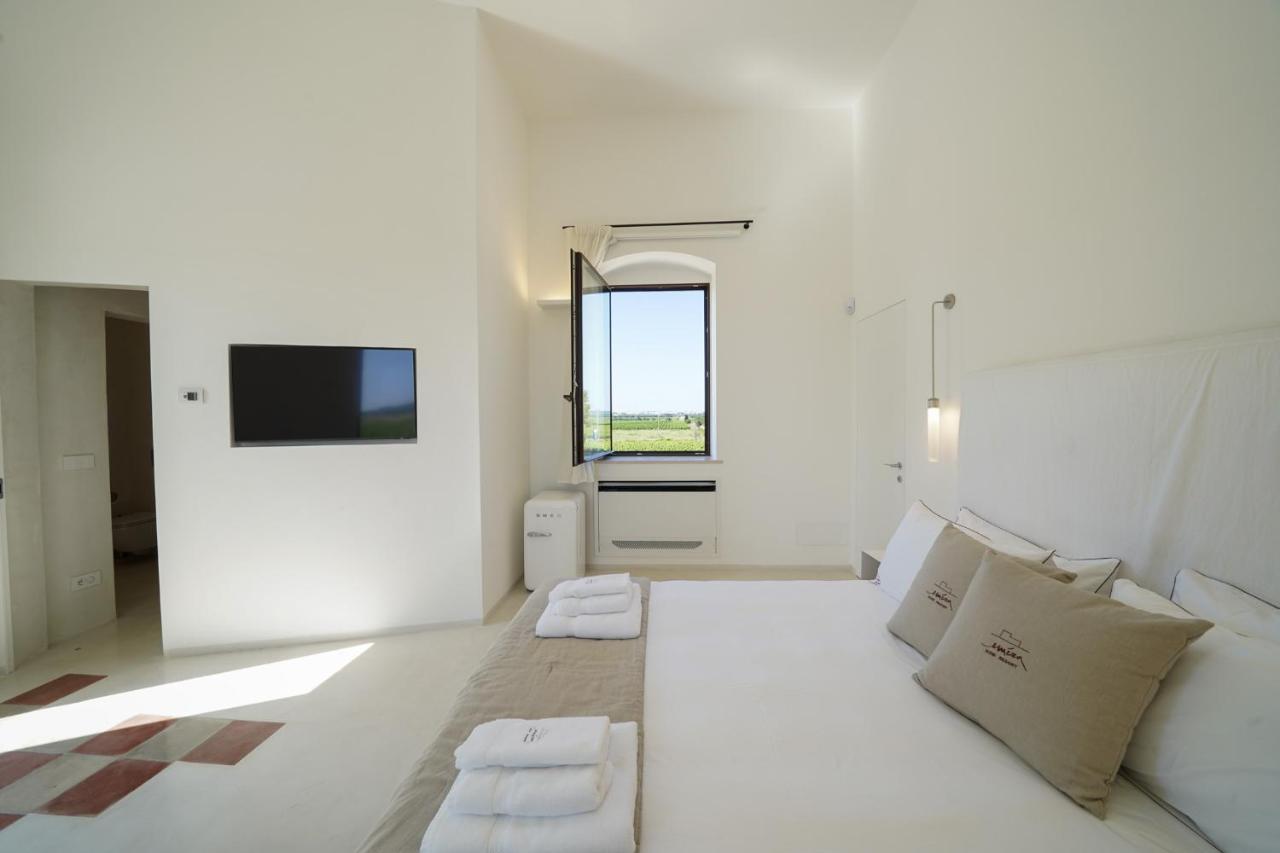 Emera Wine Resort By Raro Villas Lizzano (Apulia) Exterior foto