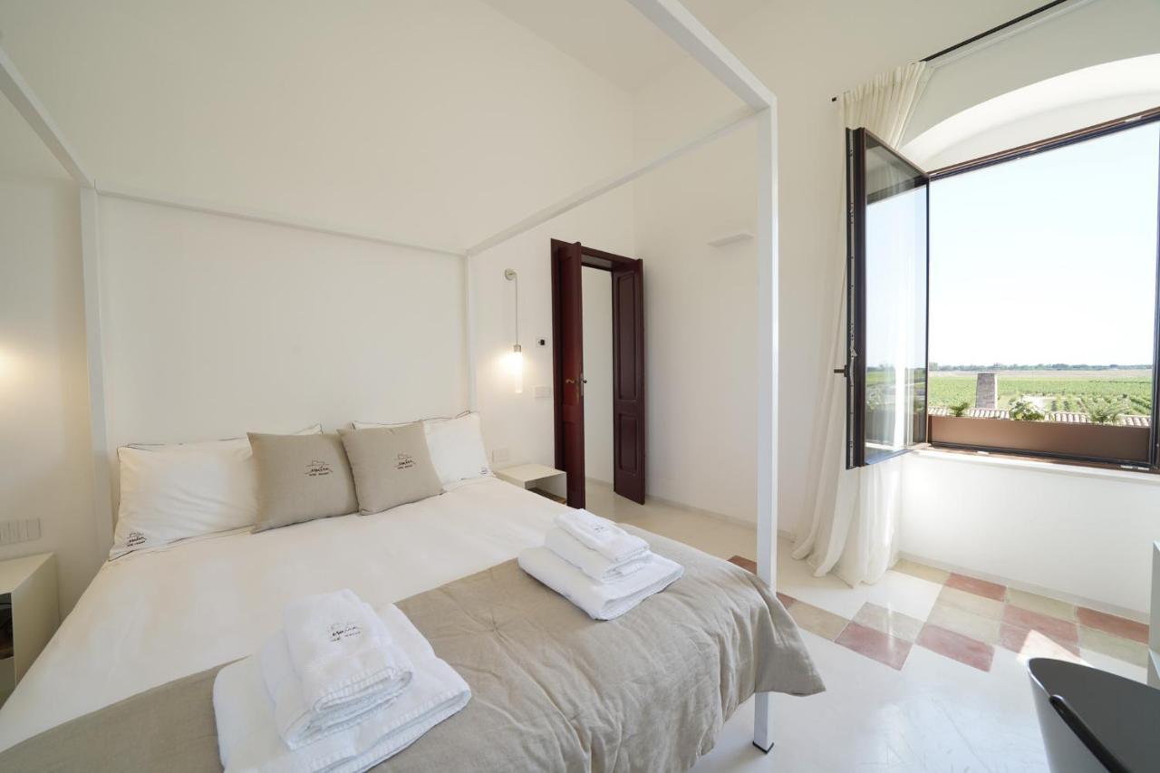Emera Wine Resort By Raro Villas Lizzano (Apulia) Exterior foto