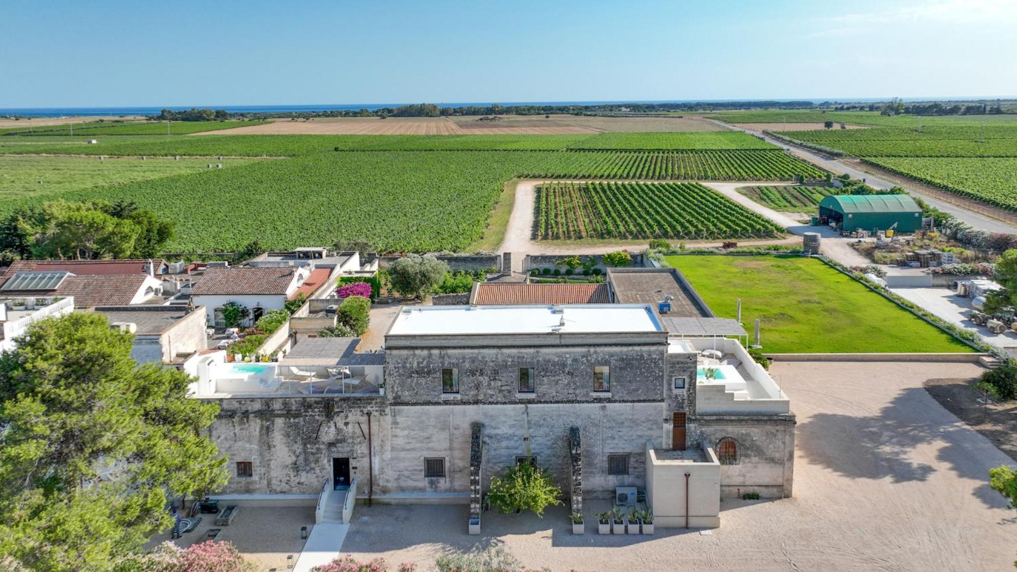 Emera Wine Resort By Raro Villas Lizzano (Apulia) Exterior foto